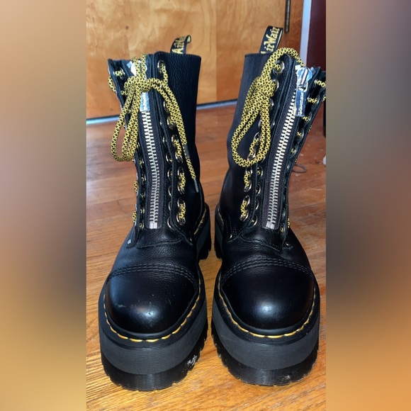 Dr.Martens Sinclair Hi Max - Picture 2 of 3